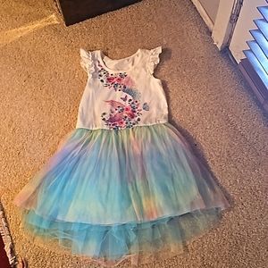 Little girl's dress